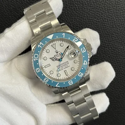 12 Hours Light Blue